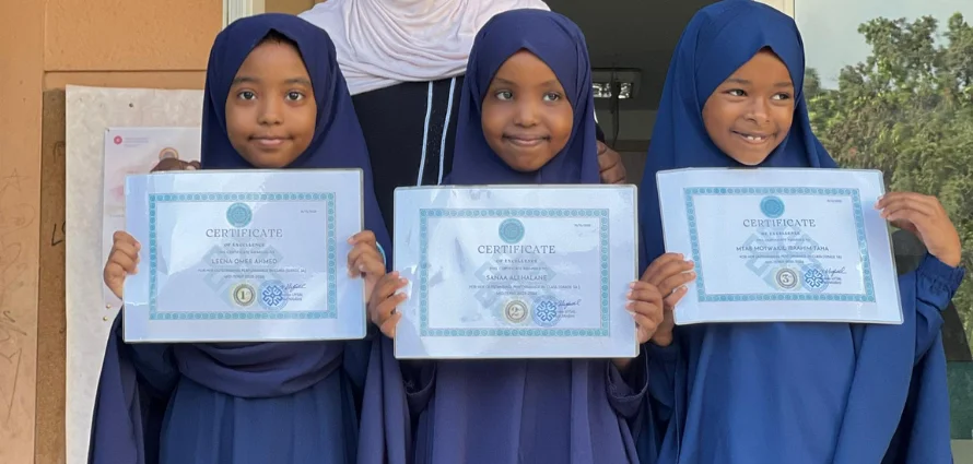 Certificate of Excellence Presented to Successful Students